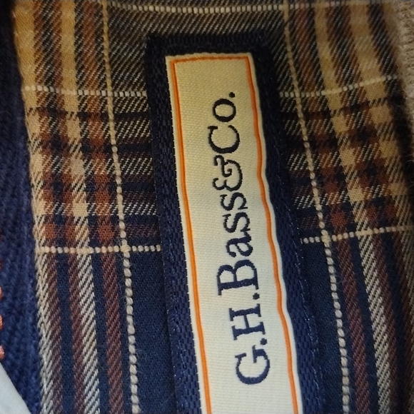 Women's G.H. Bass & Co. tan navy lightweight flannel size Small - Picture 2 of 7